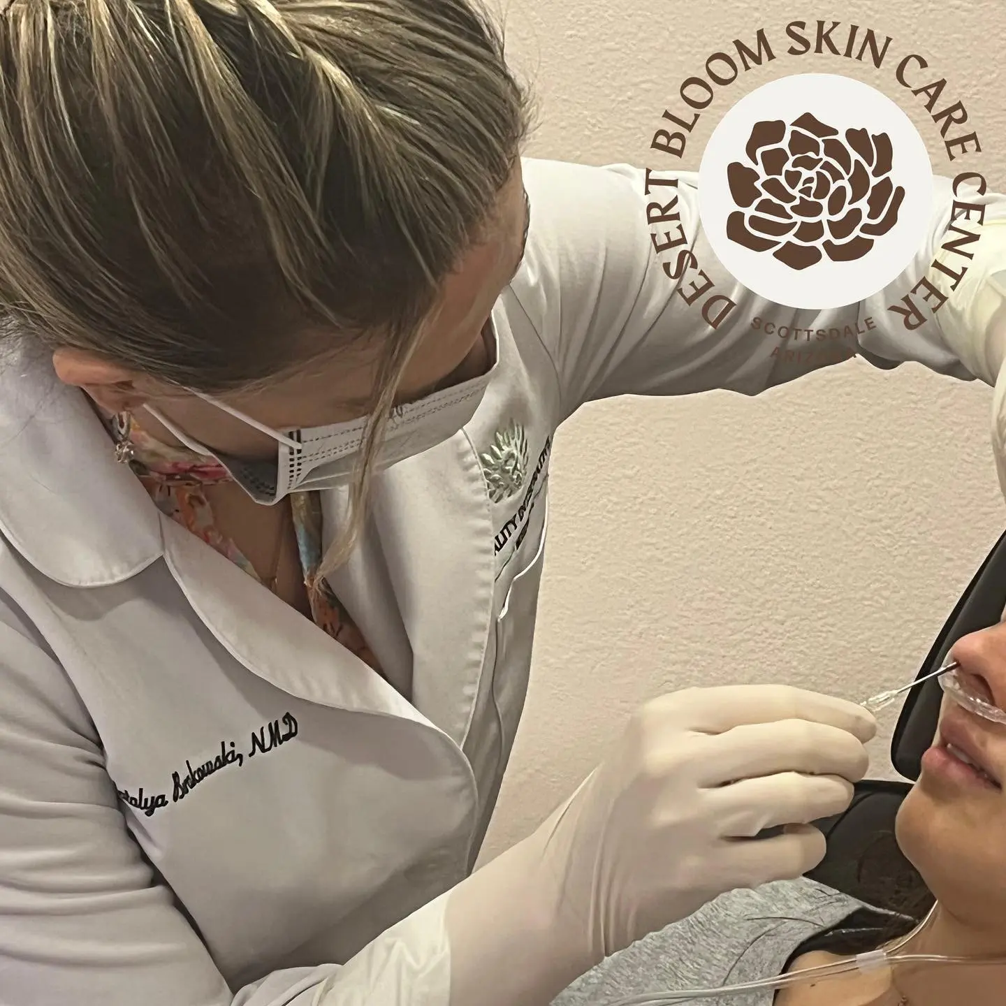 Dr. Borakowski performing a PDO nose thread lift at Desert Bloom Skincare, Scottsdale